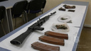 Автомат, 2 пистолета, 140 патронов: в Прикамье вооруженных рэкетиров приговорили к 28 годам на двоих