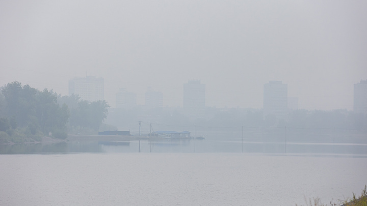 Как защитить организм от смога в Красноярске? Отвечает пульмонолог