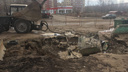 На дороге в Заволжском районе образовался провал. Видео