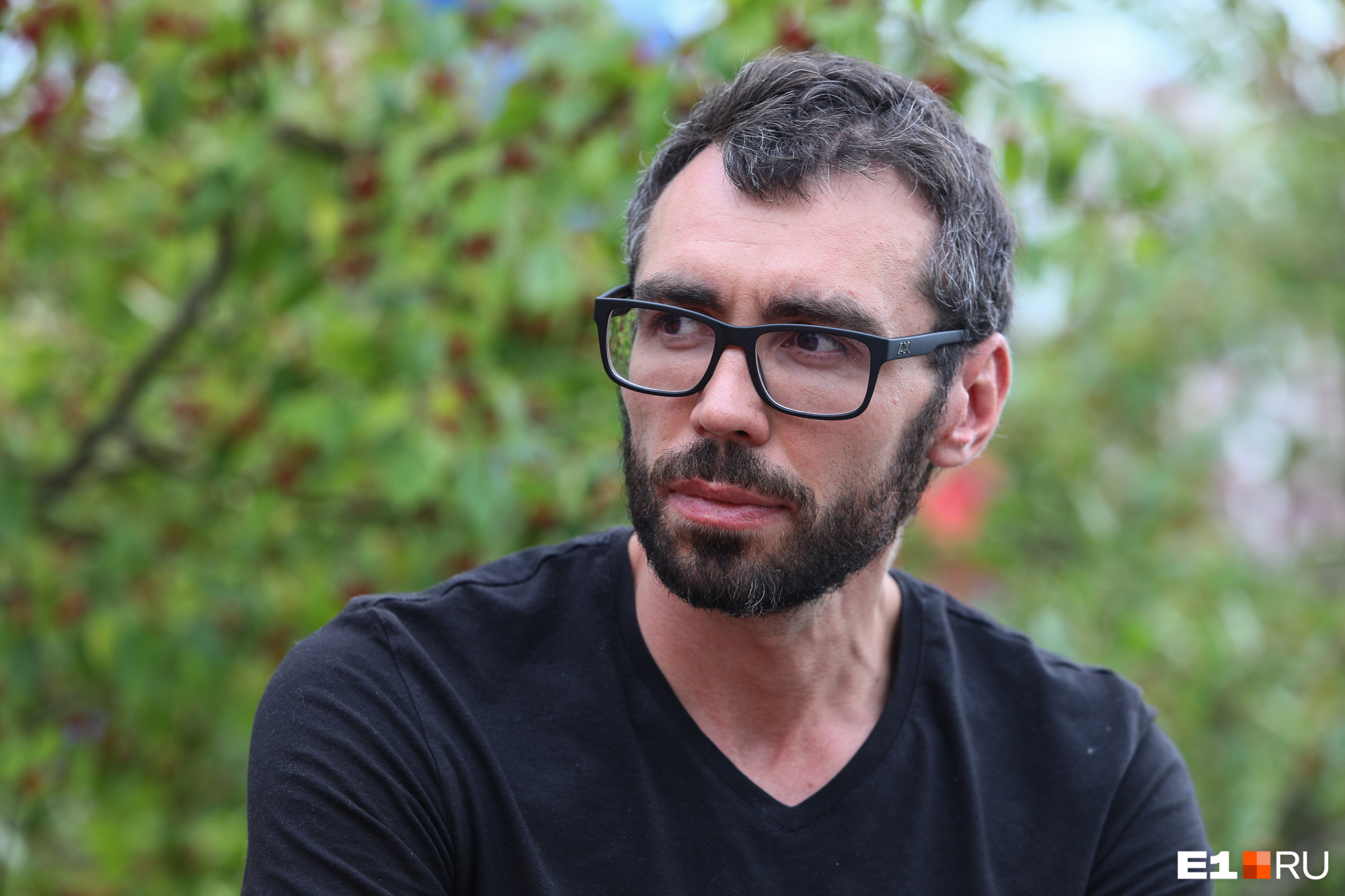 Два месяца назад Артем начал бегать Два месяца назад Артем начал бегать