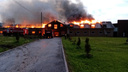 В Нижегородской области полностью сгорела большая конюшня. В нее попала молния