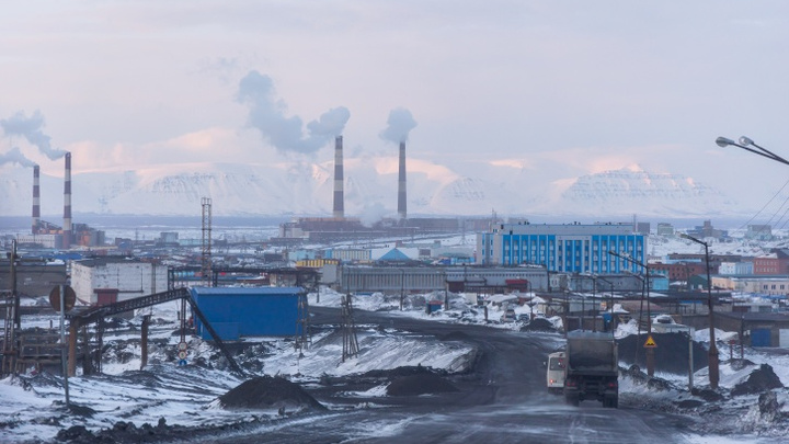 Две территории в Красноярском крае попали в десятку по объему выбросов в стране