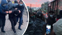 «Я не сопротивляюсь!»: в центре Ярославля ОМОН массово крутит участников запретной акции за Навального