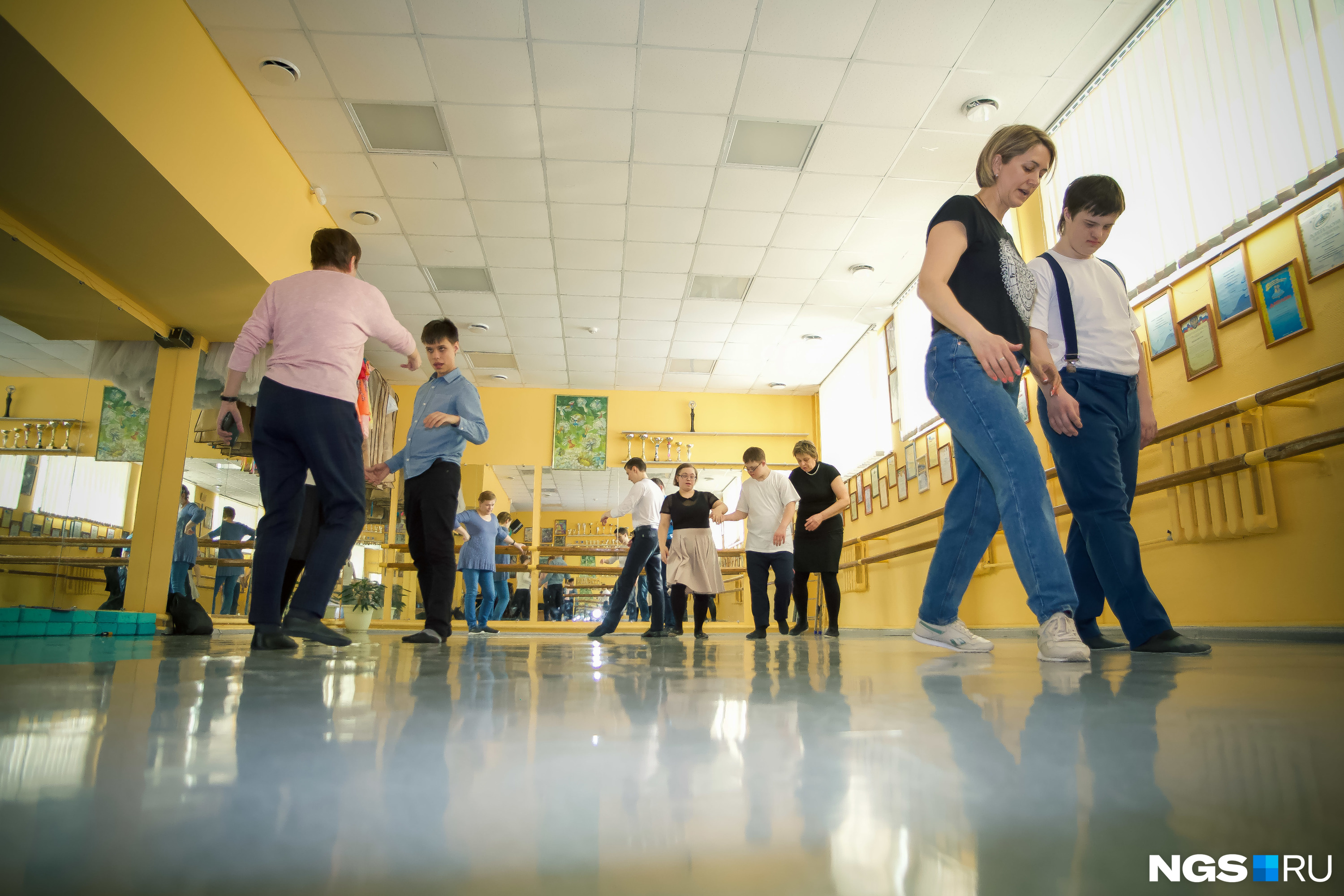 Одно занятие длится час Одно занятие длится час