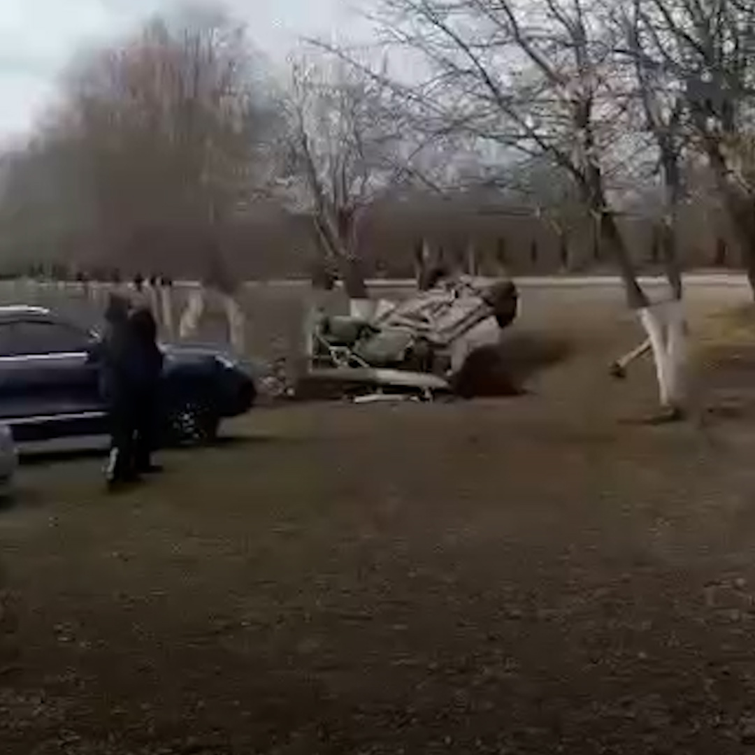 Каменск шахтинский волгоград на машине. Авария на трассе Каменск-Шахтинский. Волгоград Каменск Шахтинский. Пятиморск Волгоградская область ДТП. Авария на трассе Волгоград-Каменск Шахтинский сегодня.