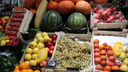 Фейхоа созрела, а хурма потемнела: какие фрукты и овощи покупать в ноябре — изучаем прилавки и цены