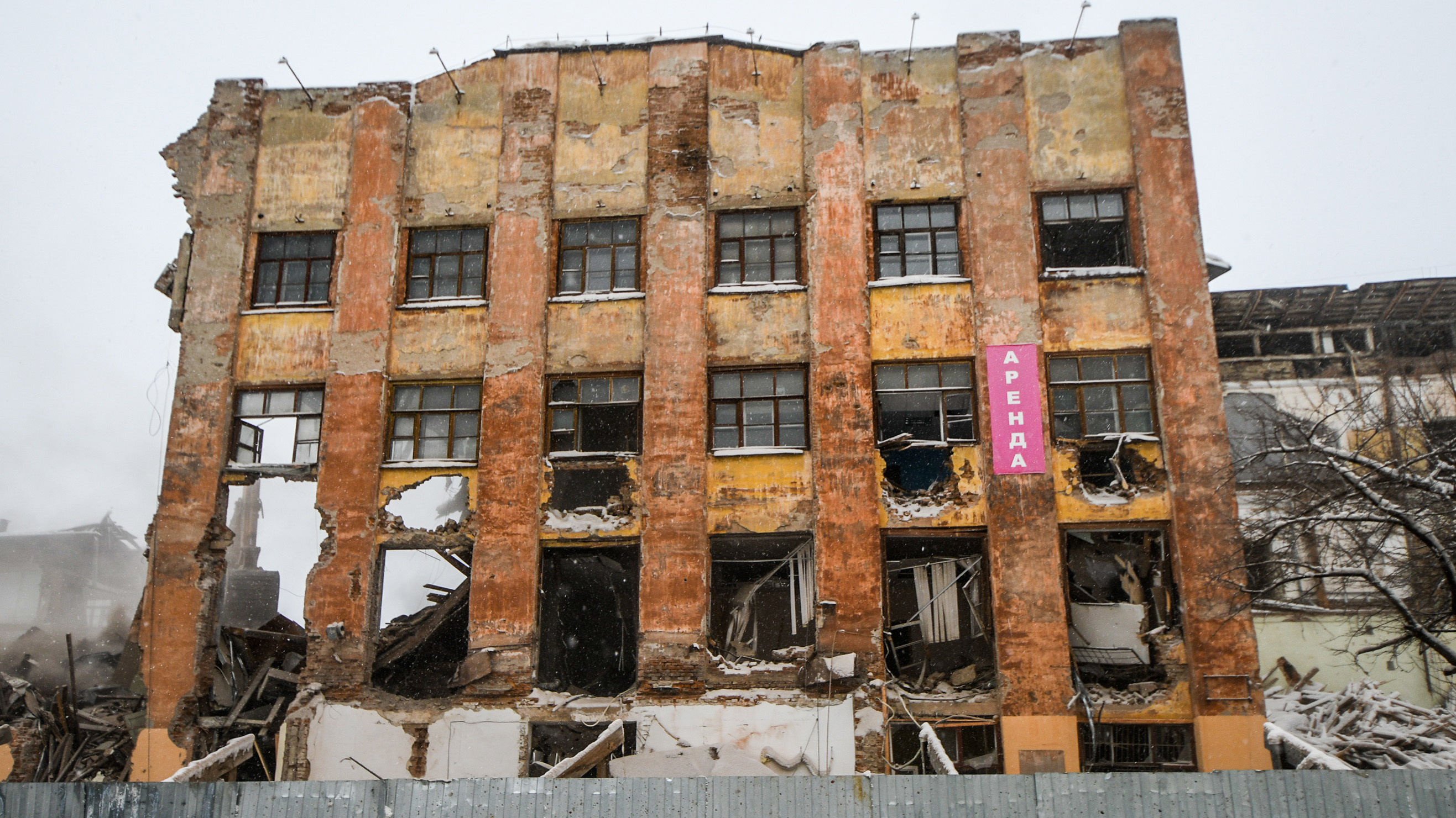 «План по уничтожению»: <nobr class="_">общественник —</nobr> о сносе конструктивистских зданий в Екатеринбурге