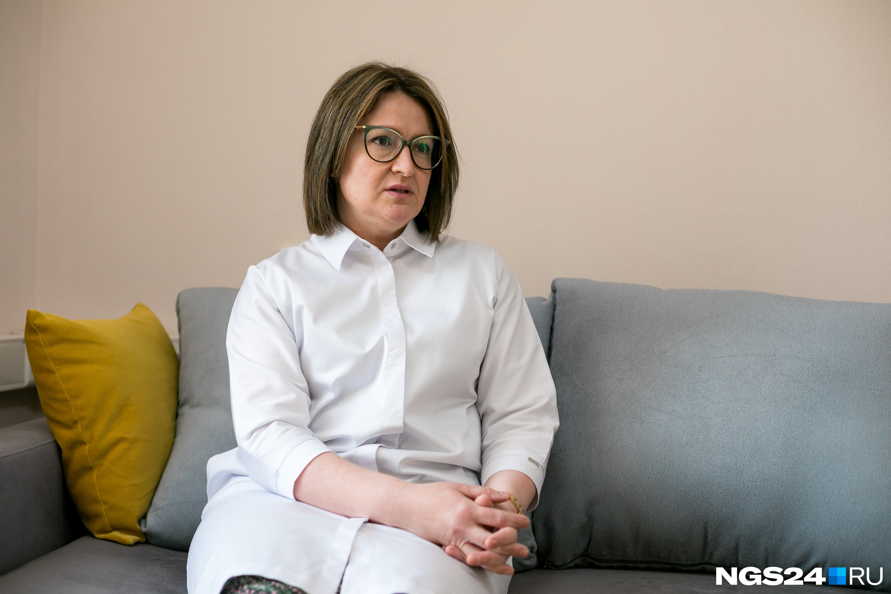 Ольга Воронова рассказала, что заранее предупредила родных, что придется зайти на смену в ковид-госпиталь и не видеться неделями