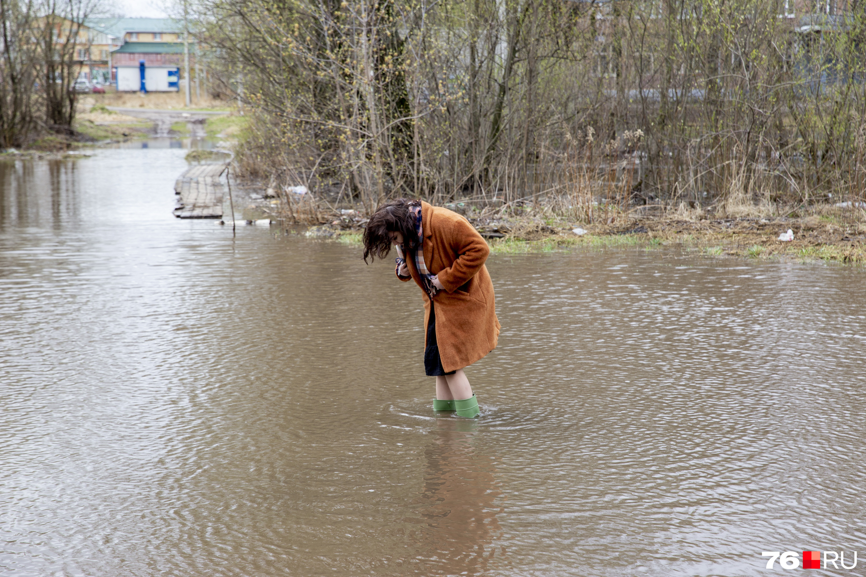 Воды почти по колено Воды почти по колено