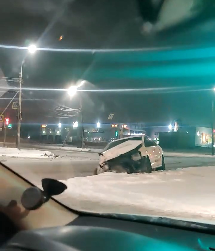 Скриншот видео из группы <a href="https://vk.com/wall-68471405_14603288" target="_blank" class="_">«ДТП и ЧП | Санкт-Петербург»</a>
