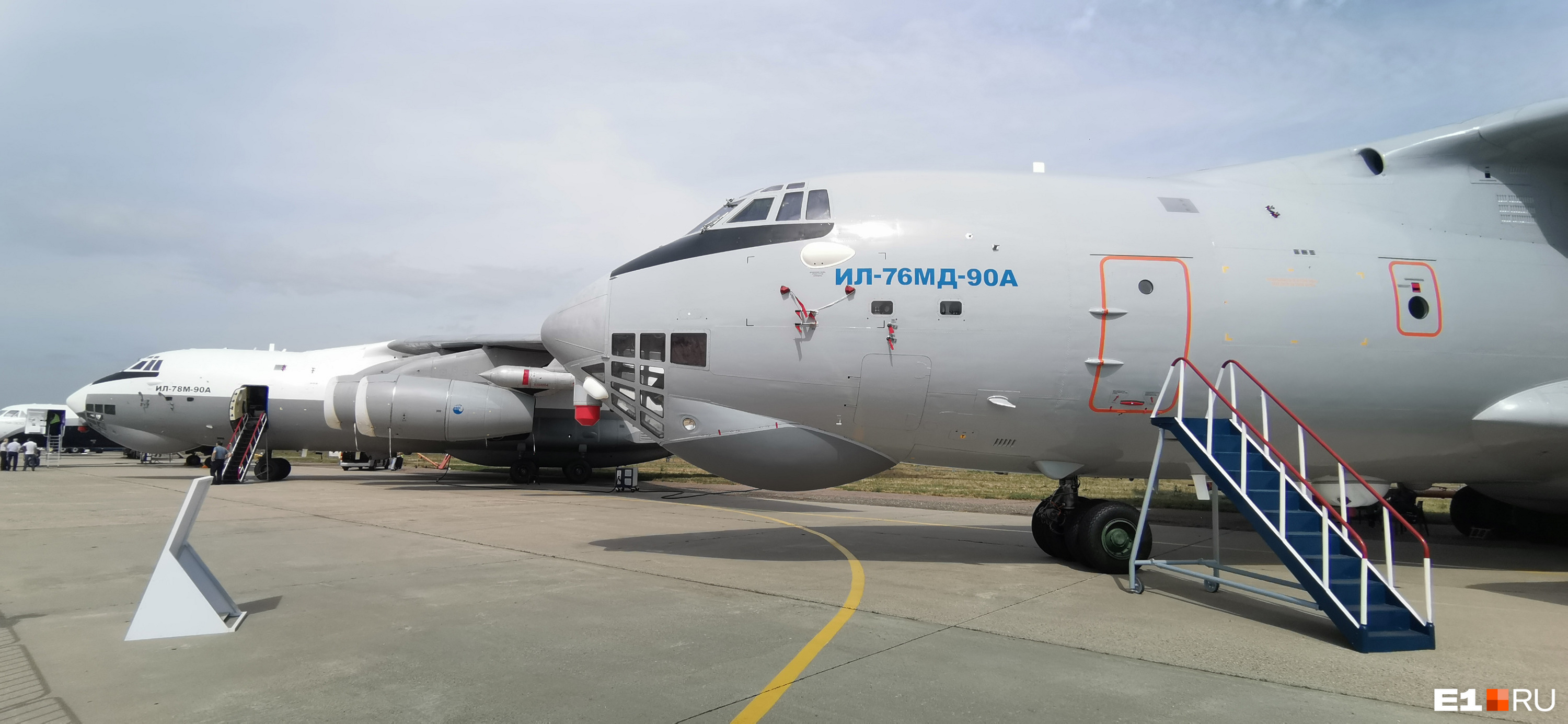 Тяжелый транспортный самолет Ил-76МД-90А