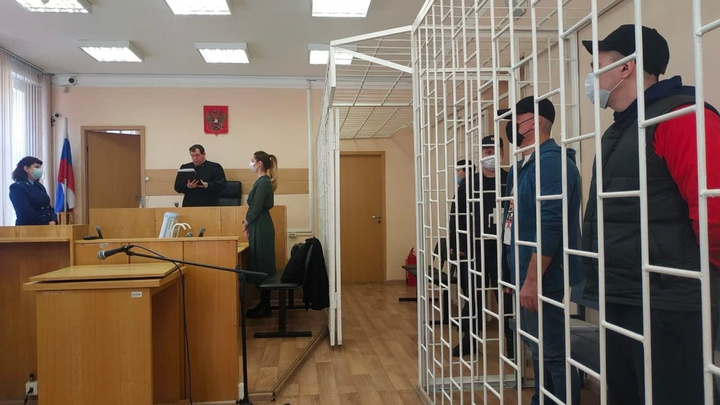 Расстрелявшим инкассаторов при ограблении Сбербанка в Красноярске вынесли приговор