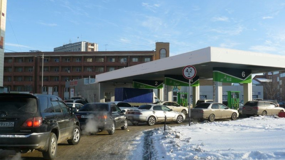 В Хабаровске очереди за топливом. Будет ли дефицит в других регионах?