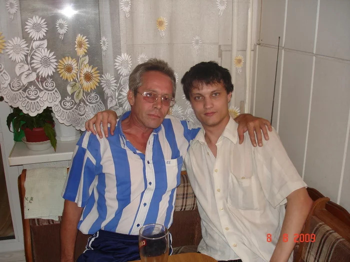 Так выглядел Радик Низамов (слева) <nobr>в 2009 году</nobr>