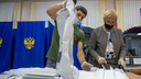Как голосовали новосибирцы: подсчет голосов, пометки карандашом, запрет на фотографии с Лазаревой. Онлайн-репортаж