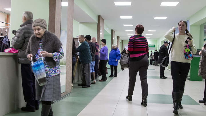 Власти Архангельска объявили, с какого числа дадут тепло в школах и больницах города