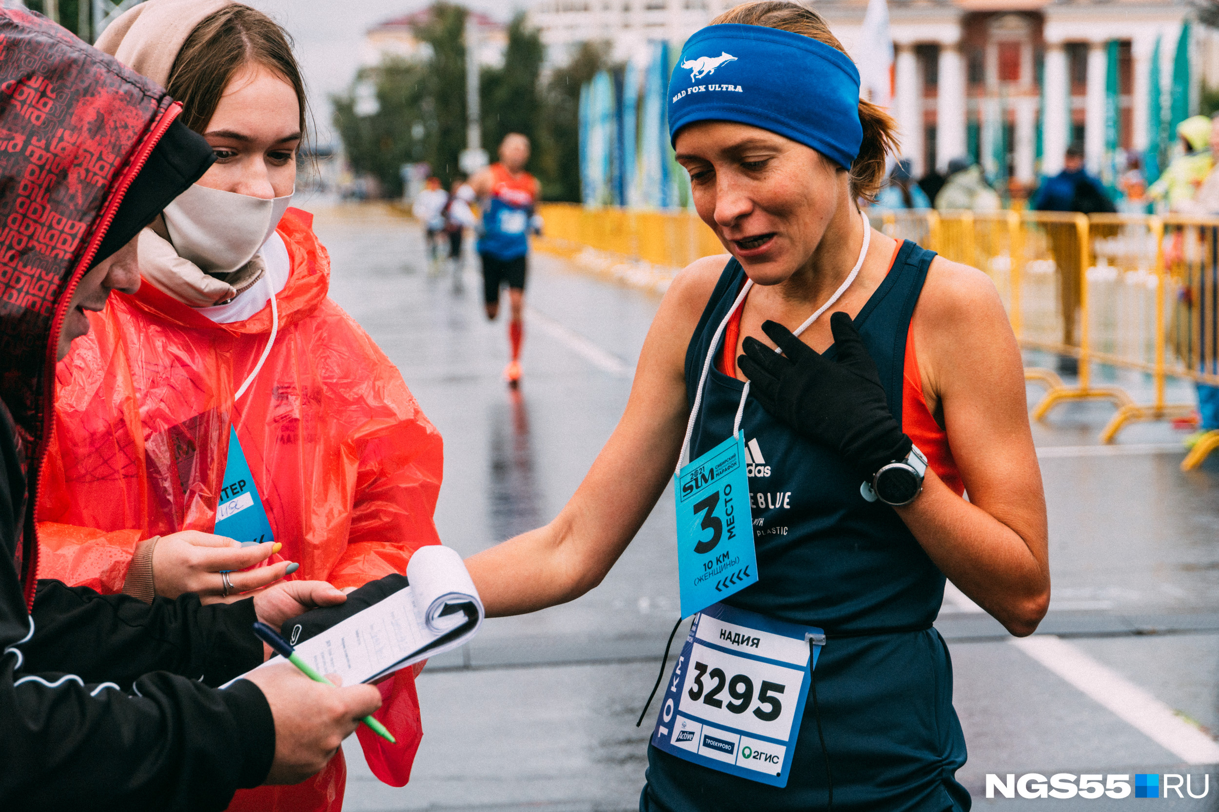 Надия Салахова из Москвы пришла к финишу третьей среди спортсменок, бежавших марафон в 10 километров