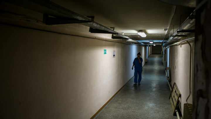Персонал ковид-госпиталя при 20-й больнице пожаловался на отсутствие стимулирующих выплат