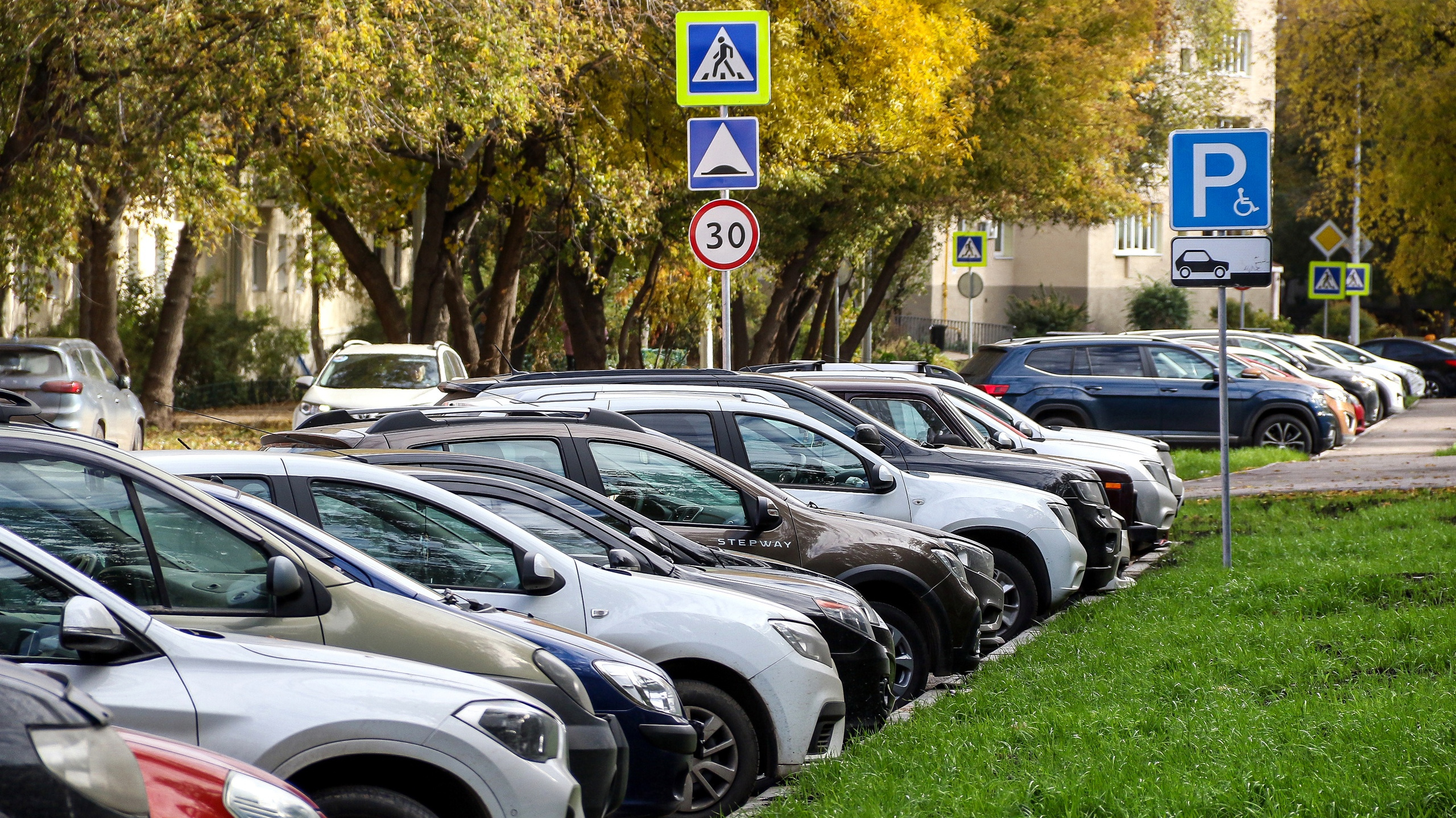 Продажа резидентских абонементов на парковку в Нижнем Новгороде начнется с <nobr class="_">1 декабря</nobr>