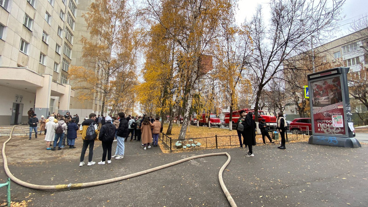 В Уфе загорелось общежитие аграрного университета