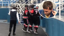 «Пацан получил за свой язык без костей»: новосибирский хоккеист избил соперника клюшкой на матче в Сочи