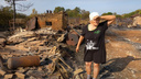 Остались одни дымоходы: жительница села Гвардейцы показала, что стало с ее домом