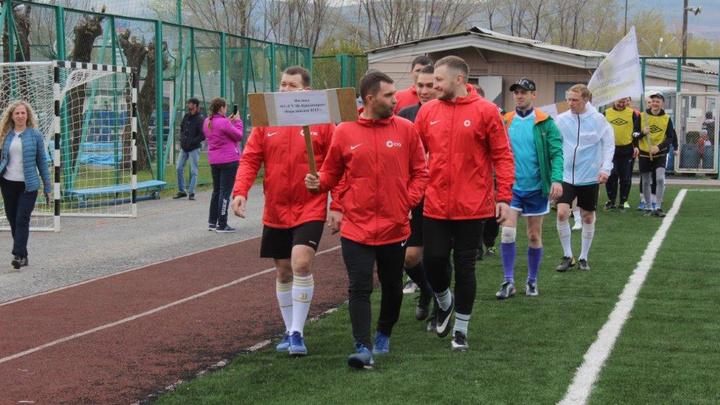 Красноярские горняки посвятили 20-летию СУЭК чемпионат по мини-футболу