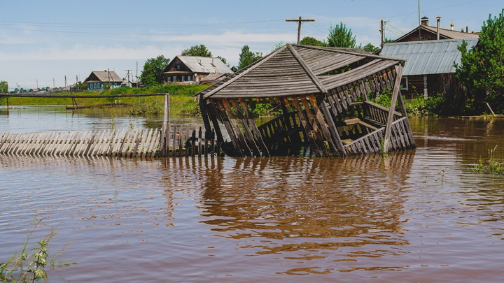 В Пермском крае ожидаются дождевые паводки. Как МЧС рекомендует себя вести в таких ситуациях