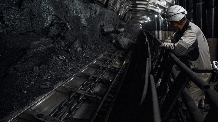 Жизнь на глубине 350 метров: репортаж из кузбасской шахты
