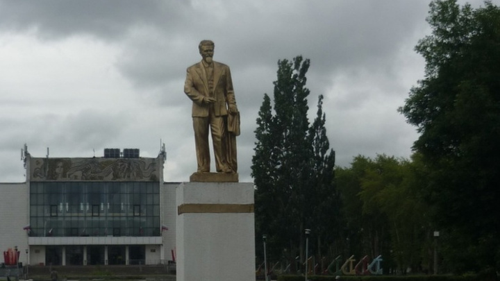 В Перми пропал памятник Михаилу Калинину