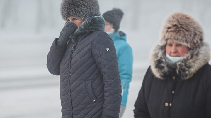 Больше 20 кузбассовцев получили обморожения за последние дни. Медики просят не выходить из дома