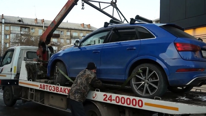 Коммунальщики собираются забрать машины у 50 жителей Берёзовки из-за долга за коммуналку в 22 миллиона