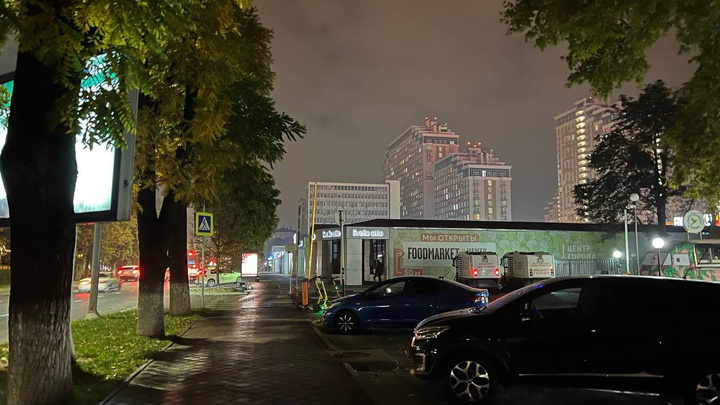 Жители Краснодара жалуются на смог и запах гари, но в мэрии заявили, что показатели не превышают гигиенических нормативов