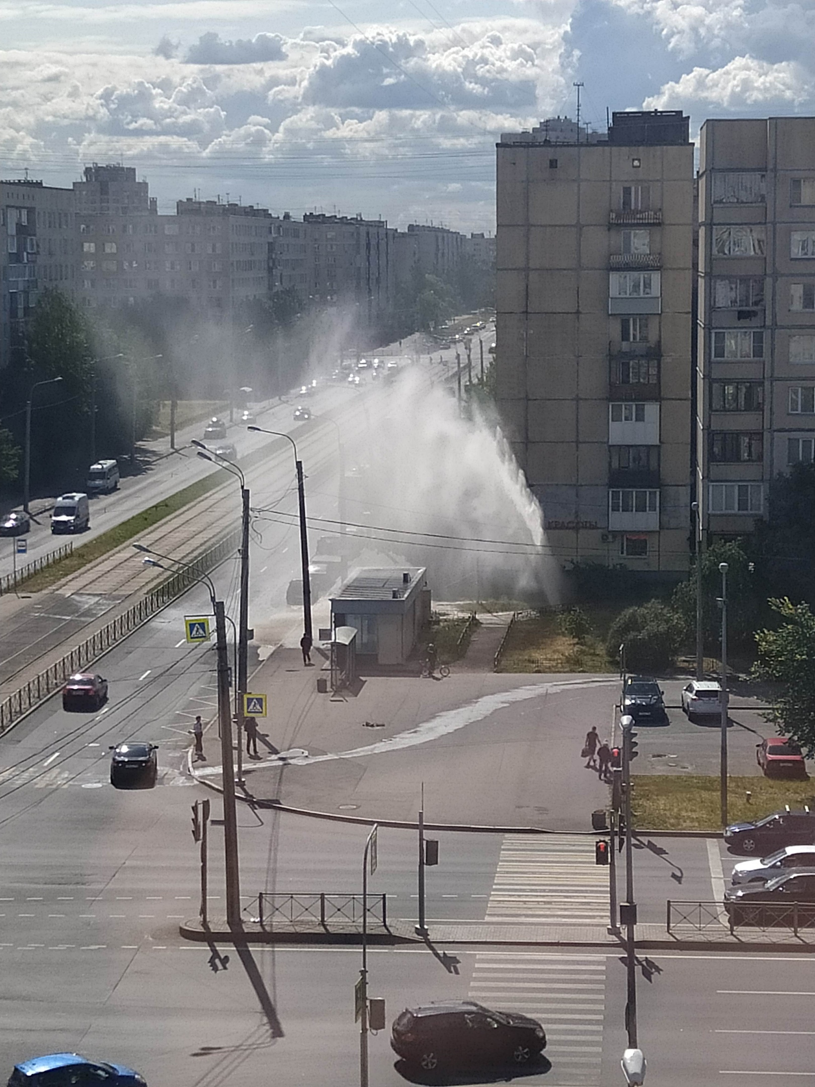 Прорвало трубу на будапештской