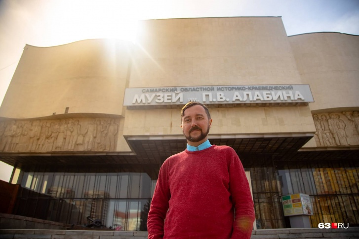 Андрей<nobr>Кочетков <a href="https://63.ru/text/culture/2021/03/19/69820097/" class="_ io-leave-page" target="_blank">возглавляет</a> музей Алабина с марта 2021 года.</nobr> Кроме этого Андрей остается идеологом «Том Сойер Феста» и заместителем председателя Самарского реготделения Всероссийского общества охраны памятников истории и культуры. Ведет <a href="https://www.facebook.com/ondryushka" class="_ io-leave-page" target="_blank">свой блог на фейсбуке</a>. Андрей<nobr>Кочетков <a href="https://63.ru/text/culture/2021/03/19/69820097/" class="_ io-leave-page" target="_blank">возглавляет</a> музей Алабина с марта 2021 года.</nobr> Кроме этого Андрей остается идеологом «Том Сойер Феста» и заместителем председателя Самарского реготделения Всероссийского общества охраны памятников истории и культуры. Ведет <a href="https://www.facebook.com/ondryushka" class="_ io-leave-page" target="_blank">свой блог на фейсбуке</a>.
