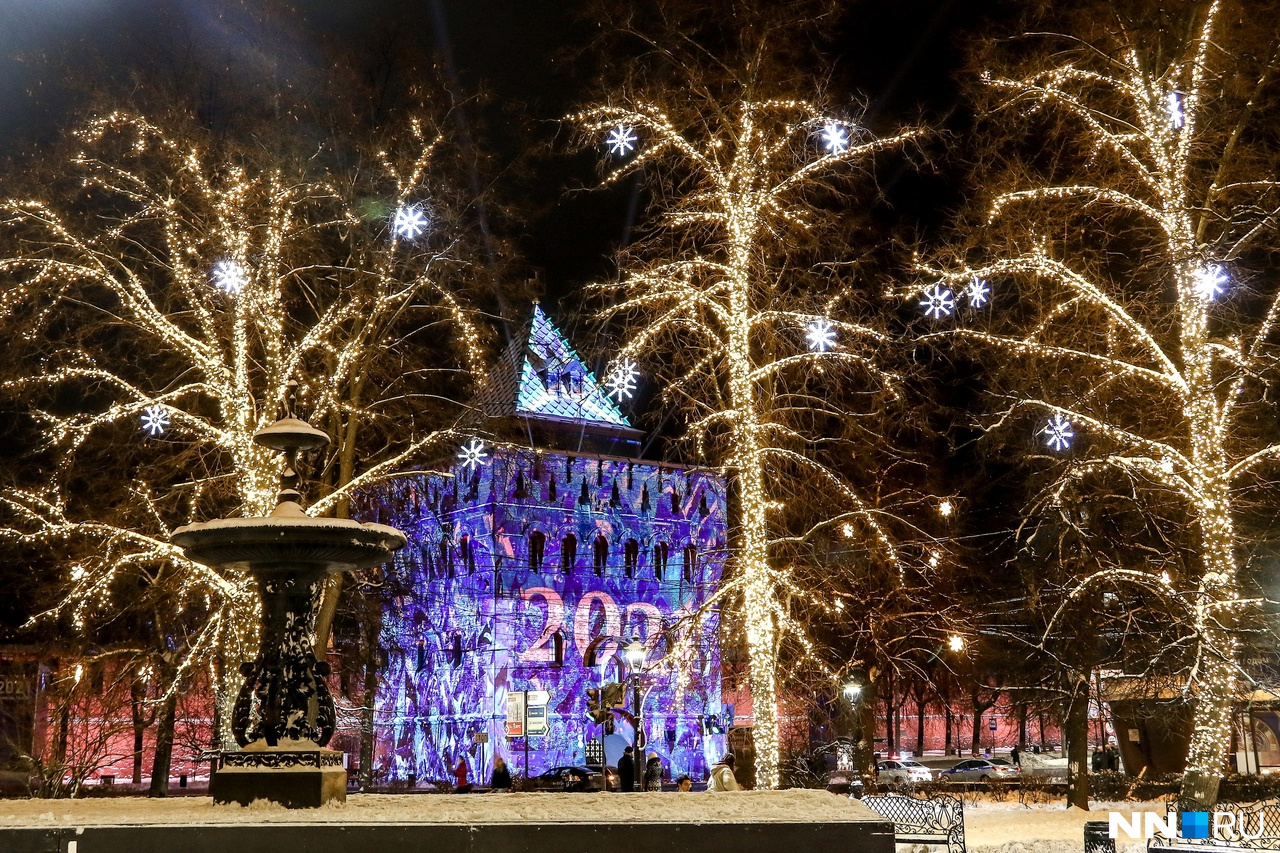 На Дмитриевской башне Нижегородского кремля действует 3D-инсталляция