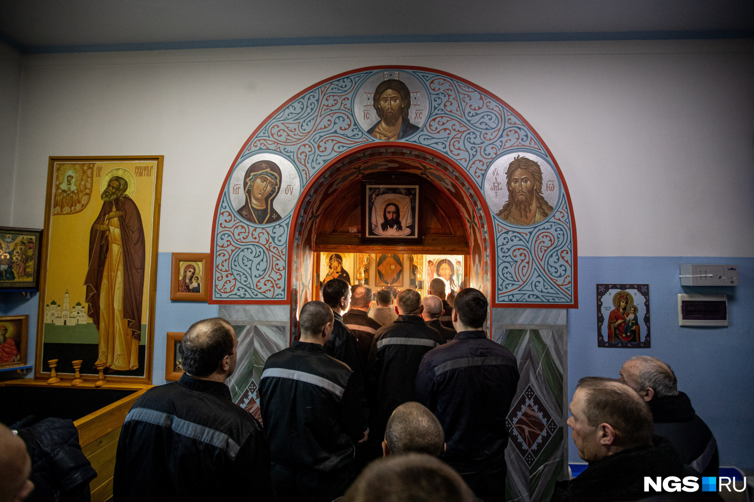 Всего в колонии больше тысячи заключенных Всего в колонии больше тысячи заключенных