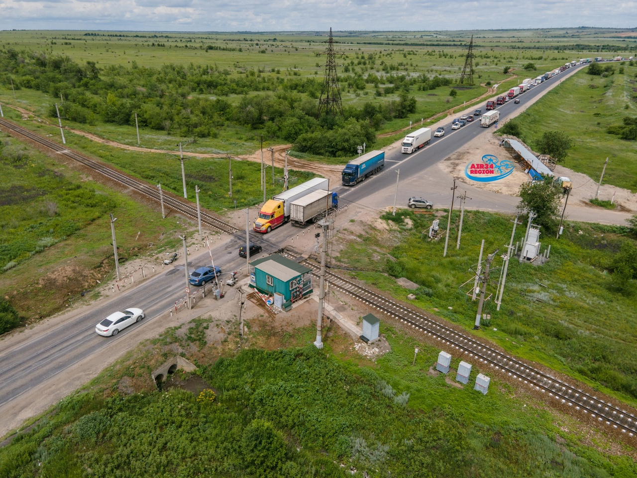 мост через железную дорогу в волгограде