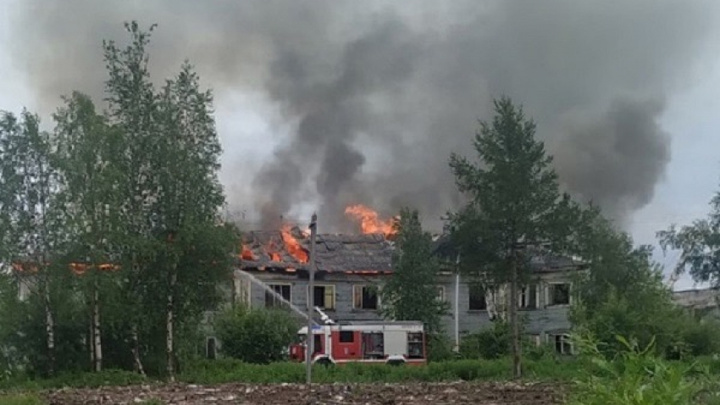 Названа предварительная причина пожара, из-за которого Архангельск в пятницу встал в пробках