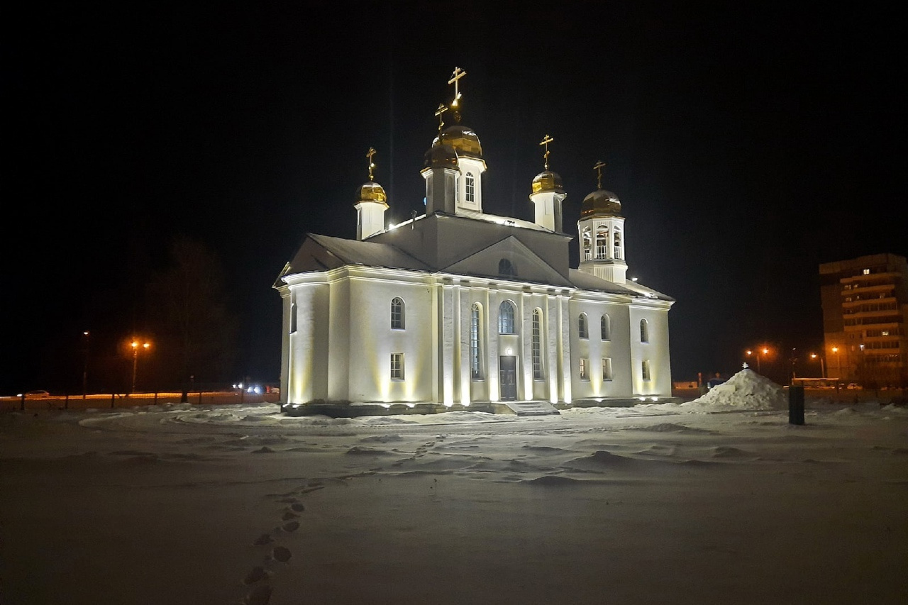 освещение в храме