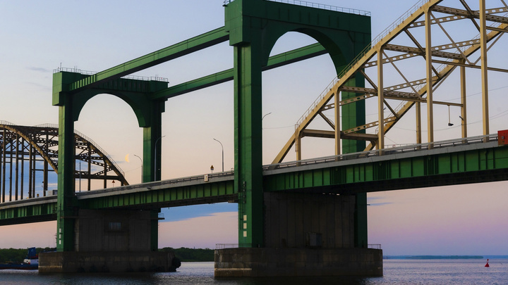 Краснофлотский мост закроют для автомобилей на две ночи