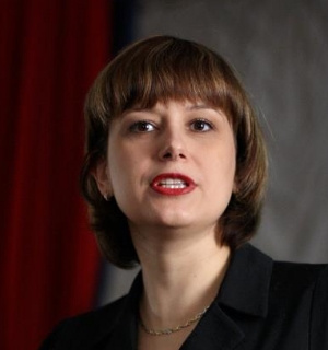 Светлана Ильина руководит гимназией с 2007 года Светлана Ильина руководит гимназией с 2007 года