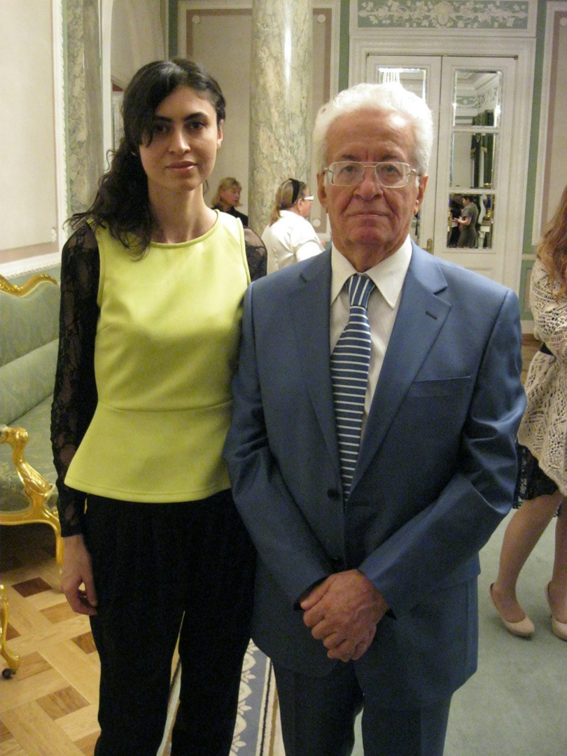 Марзиет и Чеслав Анзароковы перед концертом скрипача Джошуа Белла