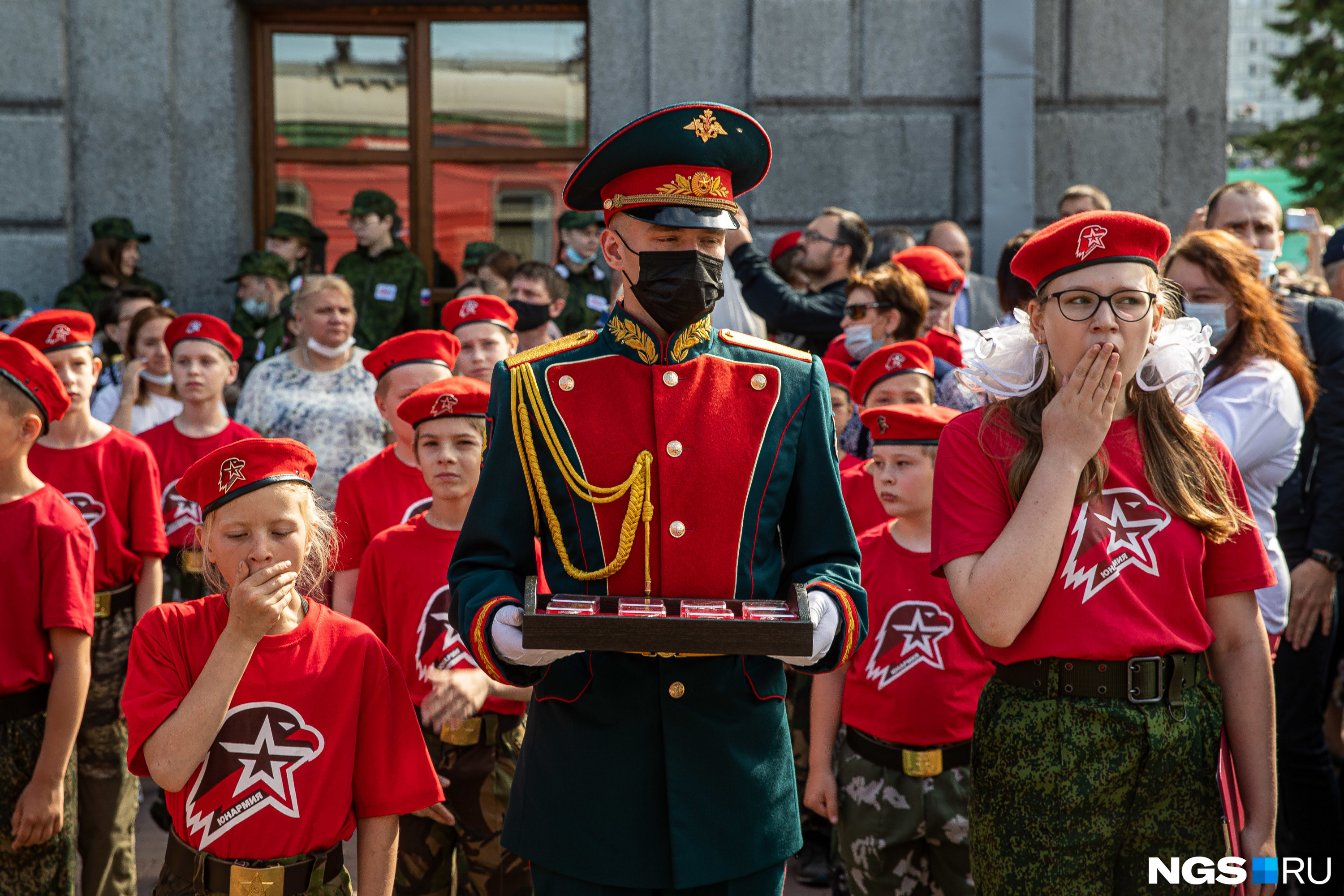Среди юнармейцев были и совсем юные Среди юнармейцев были и совсем юные