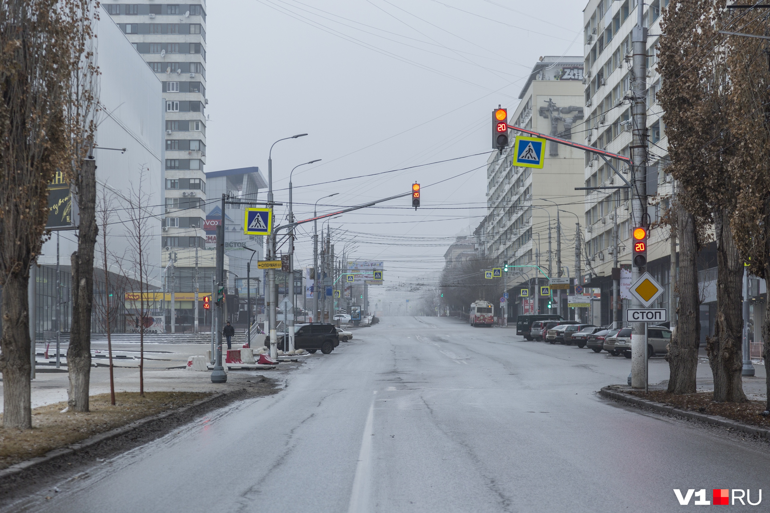 Во сне засыпало щебнем