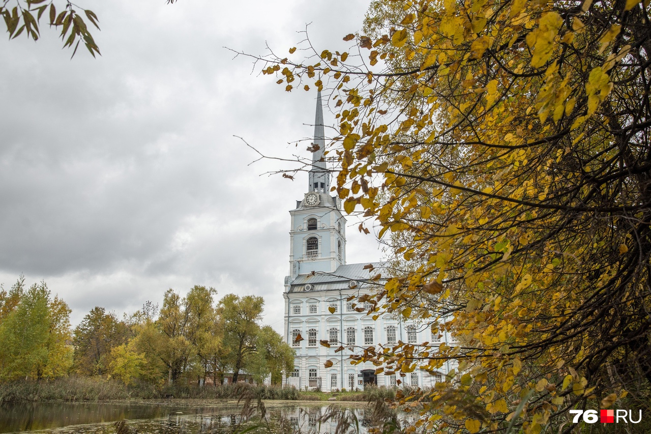 И все-таки Петропавловский парк — это прекрасное место для осенних прогулок