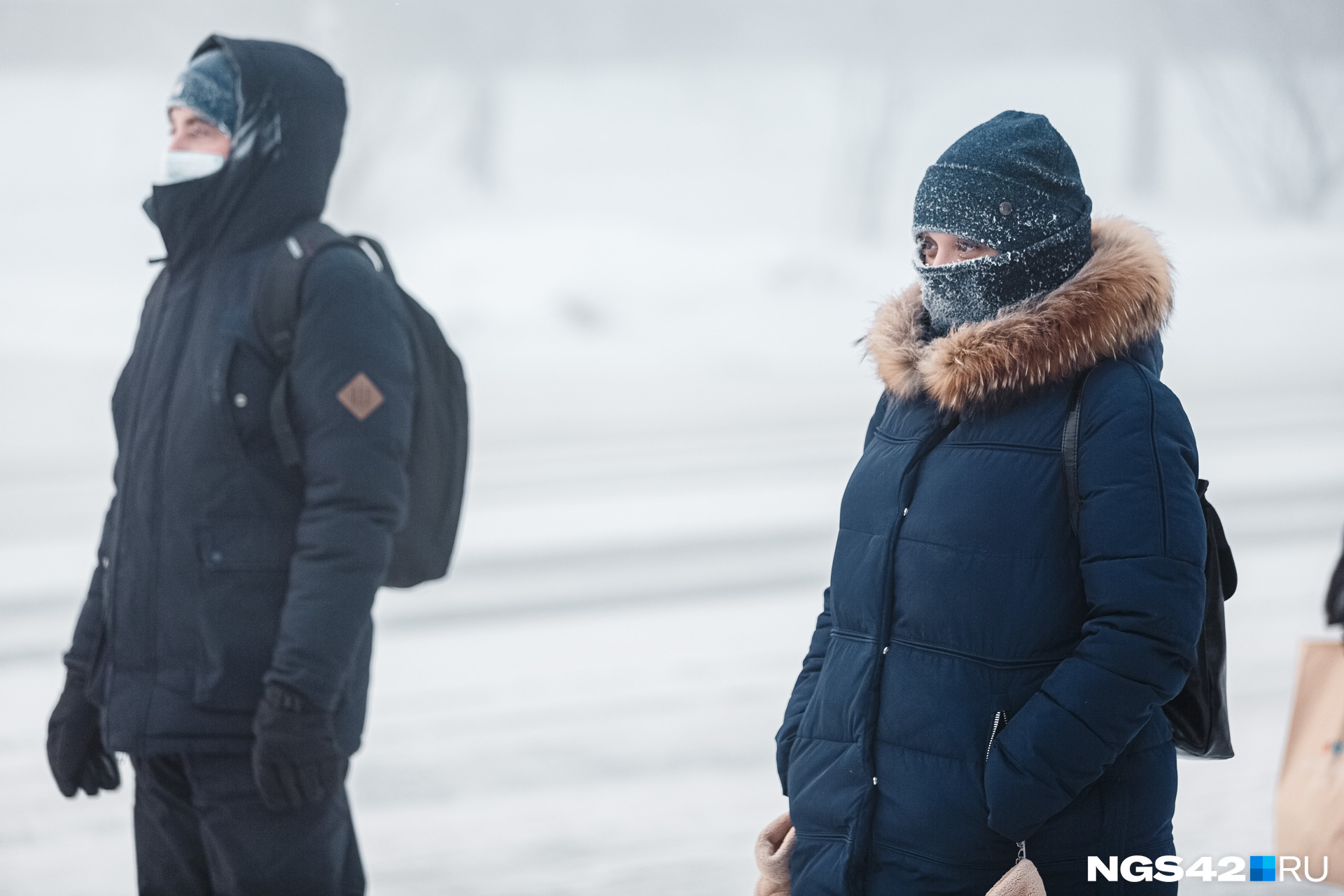 Медики советуют одеваться многослойно, чтобы не получить обморожение Медики советуют одеваться многослойно, чтобы не получить обморожение