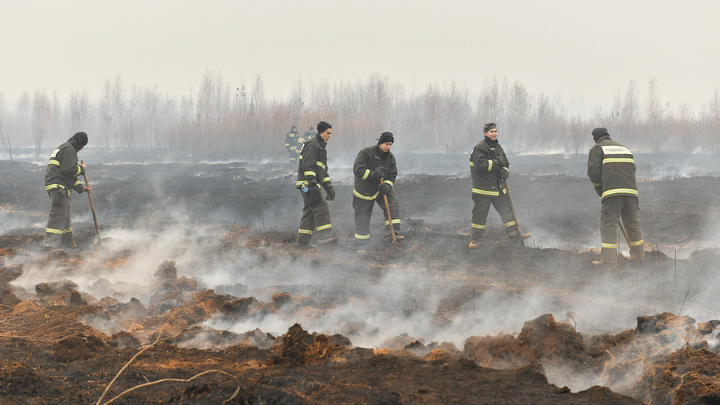 Снег не помог: горожане продолжают задыхаться из-за смога в Екатеринбурге