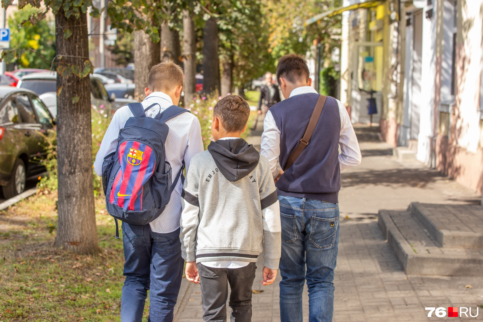 Листовки. Подработки для детей 10 лет. Где можно подрабатывать в 10. Где можно подрабатывать в 10. Где можно подрабатывать в 10.