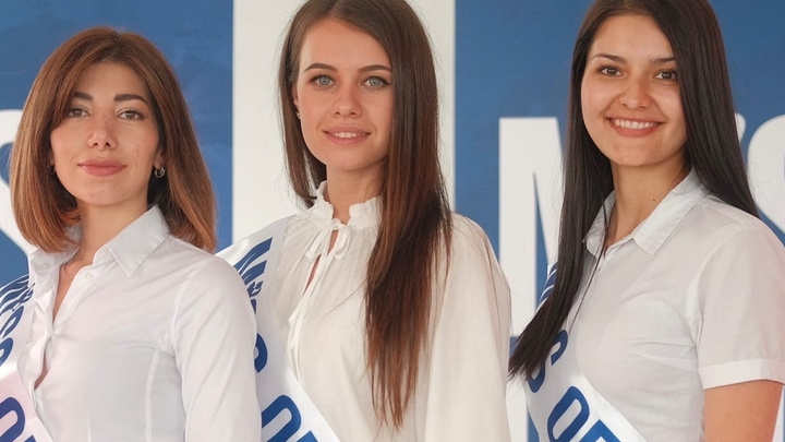 Два менеджера и сотрудница СФУ из Красноярска прошли в полуфинал международного конкурса «Мисс офис»